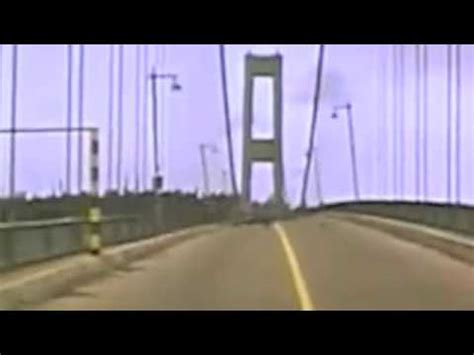 bridge destroyed by harmonic motion